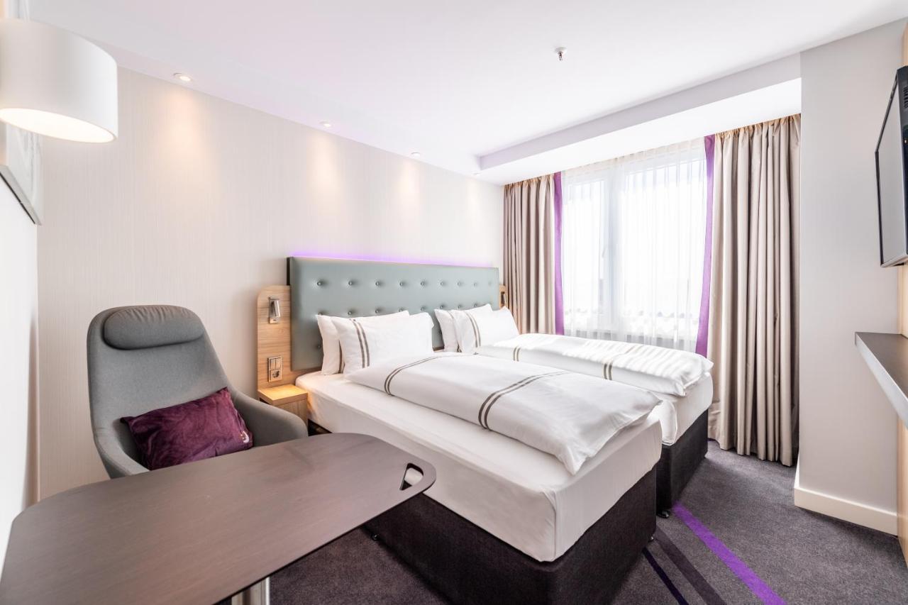 Premier Inn Koeln City Sued Exterior foto